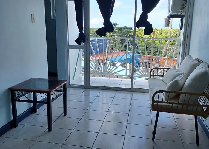 Apartment Close To Airport *